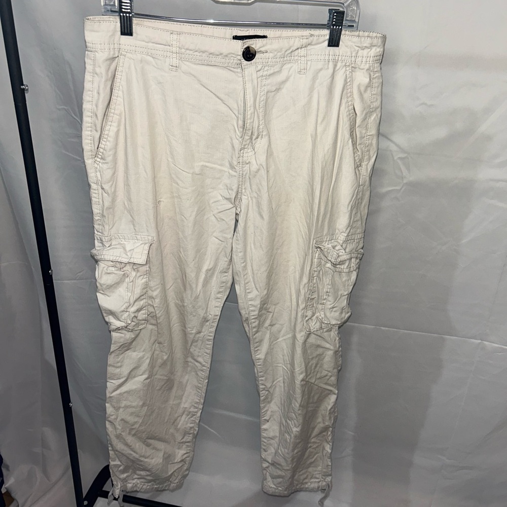 Cargo White pants size 32r